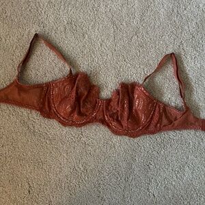 Victoria's Secret Dream Angels Lace Bra 34DD